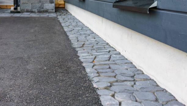 Best Professional Driveway Pavers  in Livingston, CA